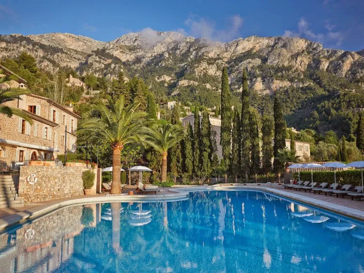 Yoga e Caminhadas no Coração da Tramuntana – Maiorca - Deià - 8 Dias